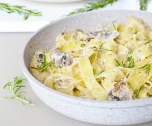 Фетучини с белыми грибами в сливочном соусе – пошаговый рецепт с фото, как приготовить пасту Фетучини с грибным соусом
