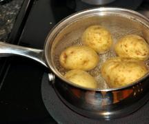 Сколько нужно варить картошку для различных кулинарных целей?