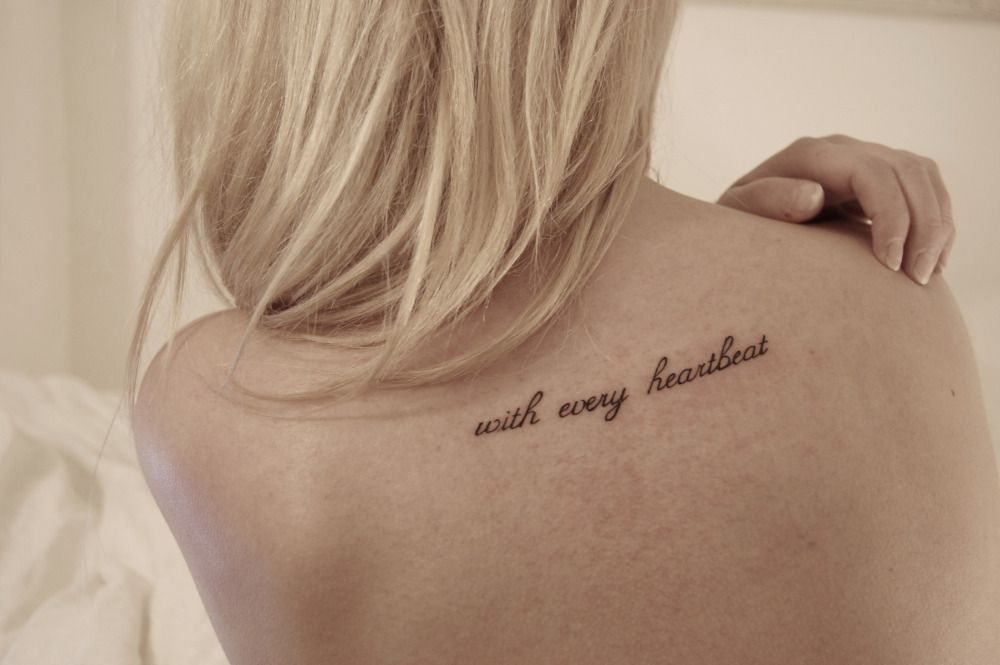 Zvijezde Su Sadrzavale Svoje Ljubavne Tetovaze Tattoo Imena I Njihovo Znacenje