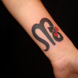 Kakav Covjek Je Sa Tetovazom Skorpiona Vrijednost Tetovirane Skorpije Scorpion Tattoo Ideje